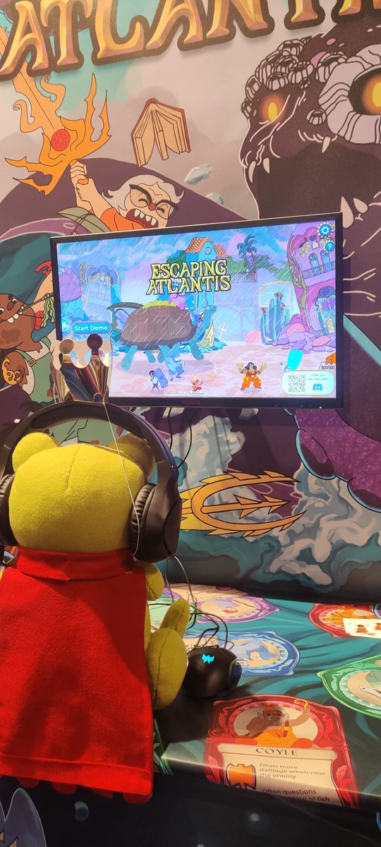 Yesterday our booth was visited by <a href="/WoodRunnerGames/">Wishlist 🐸 CROAK !</a>'s Croak itself! We had a blast playing their demo as well 😁
👑
🐸