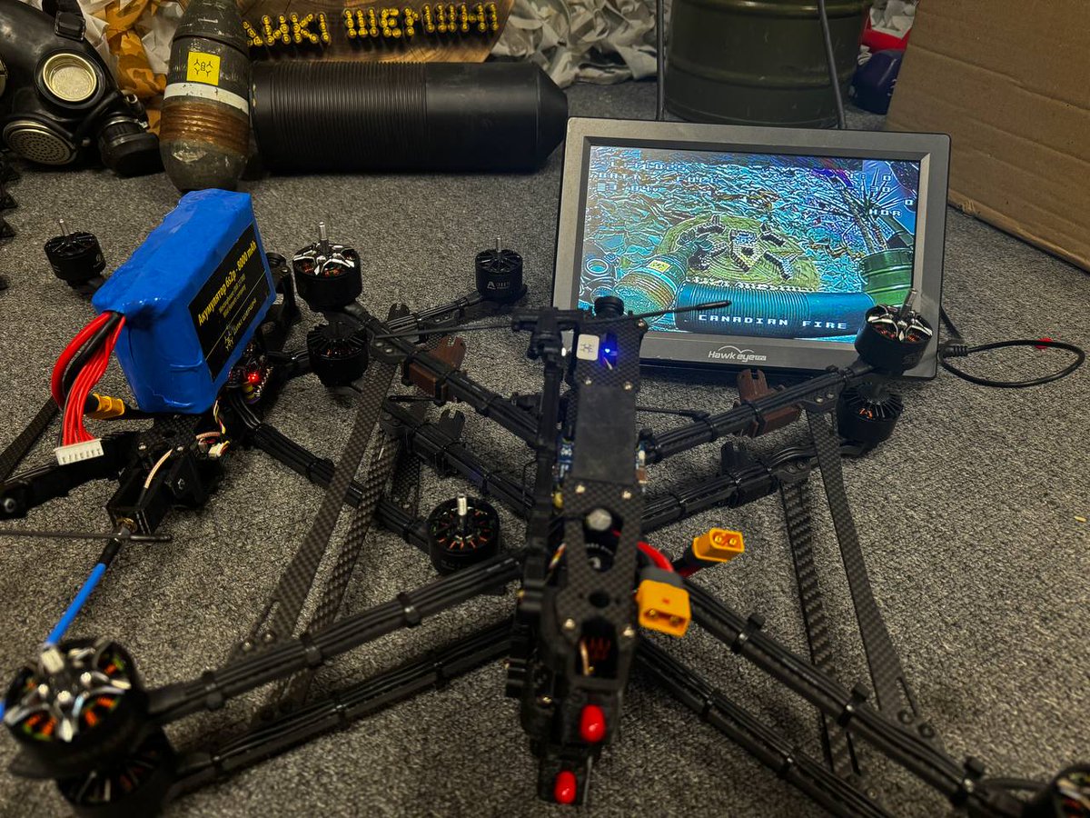 ArmedMaidan's tweet image. The "CANADIAN FIRE" Queen Hornet drone is rage-multiplying🔥

Say hi to our growing @wilendhornets FPV drone fam - a very angry Queen and her three ferocious babies - named by @vladgerman7, @hetman_67, Mrs @ArmedMaidan and me

You too can name a Wild Hornet to send invaders back…