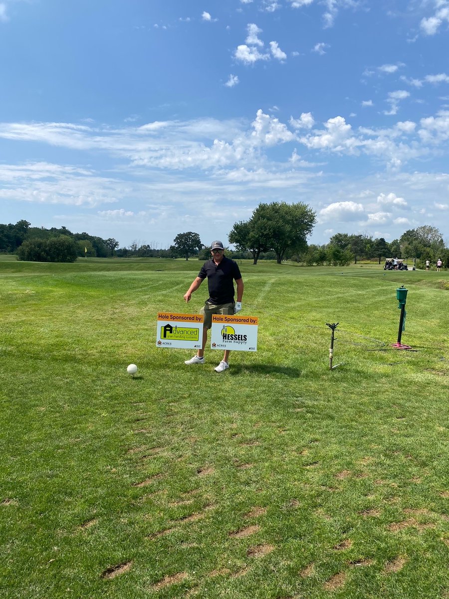 It was a pleasure to sponsor a hole for the A.C.R.E.S School golf tournament. The school is home to students from all over the Niagara/Haldimand area. The proceeds from the tournament will help families with tuition payments, as well as towards student tournaments and class trips