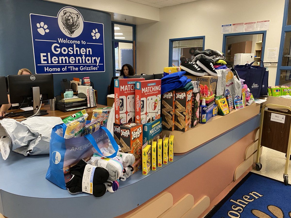 Thank you ⁦⁦<a href="/TheKBFoundation/">The Kevin Bushell Foundation, Inc.</a>⁩ for your generosity. We are grateful for your kindness and support towards our staff and students. Thank you for your partnership ❤️