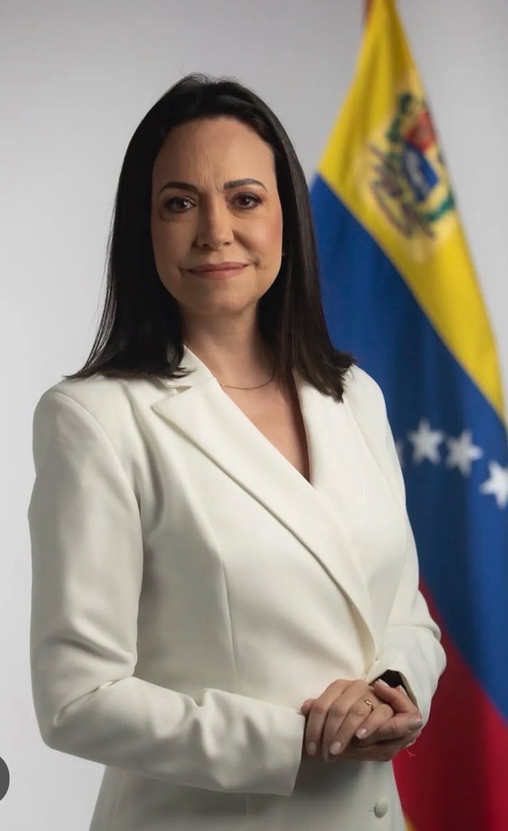 JOSEMANUELSOTO1's tweet photo. RT si estás de acuerdo en pedir el Premio Nobel de la Paz para @MariaCorinaYA 
la auténtica heroína por la libertad y la concordia en #Venezuela #VenezuelaLibre https://t.co/D5svYAJqre