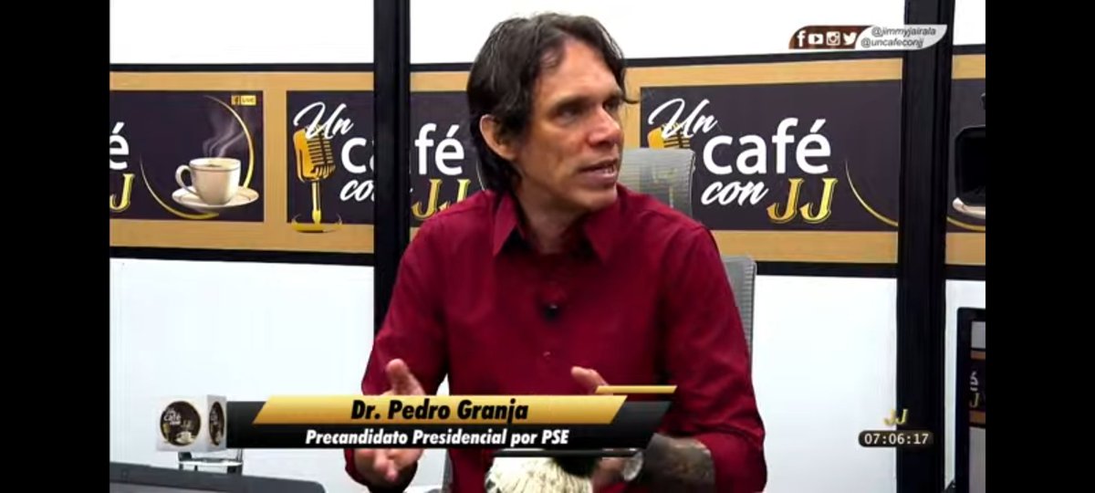 Villacreses977G's tweet photo. Solidaridad con @PedritoExtranja ,  
@GustavoVallejoF  debe abandonar la Mesa de Dialogo correista.
Insisto:  @RC5Oficial  NO es una organización democrática, peor  de izquierda . La linea del @PSEcuatoriano  es clara : No a la corrupación y @MashiRafael  solo busca impunidad . https://t.co/UDSkRenL0y