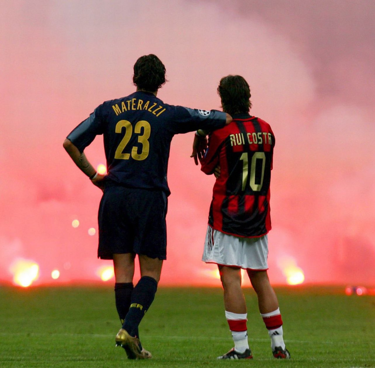 ACミラン(H)03/04 #10ルイ・コスタ