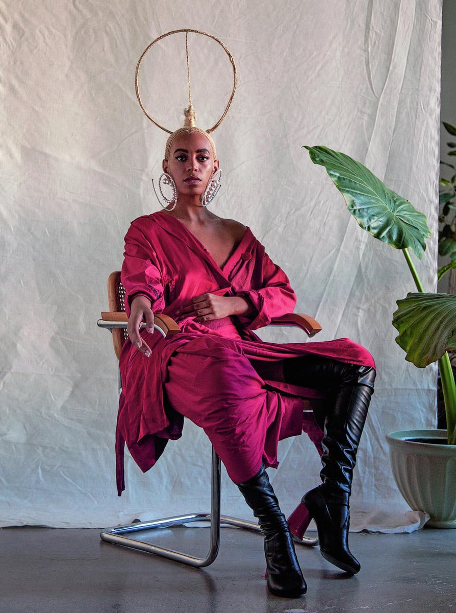 solange hourly tweet media