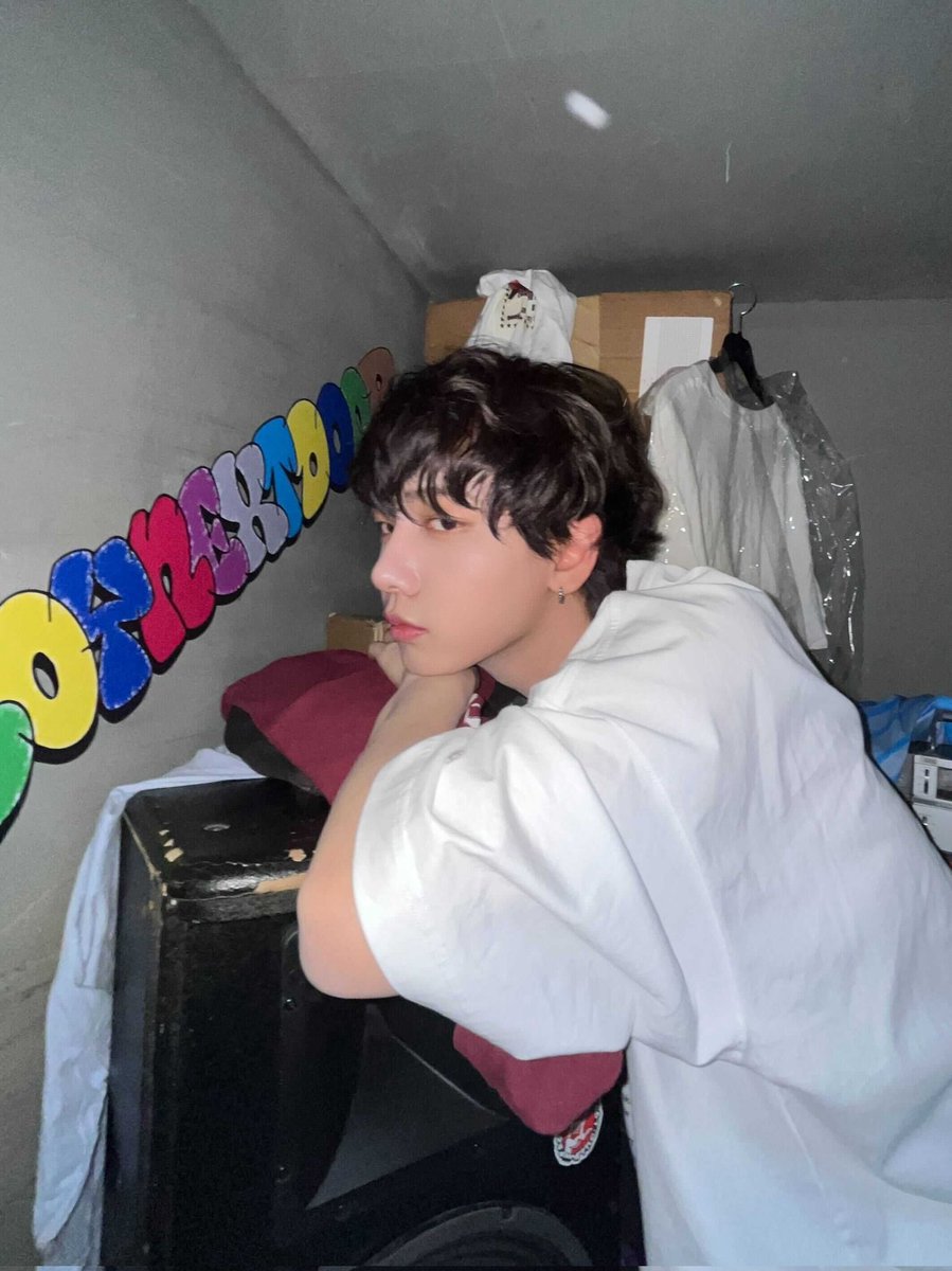 BOYNEXTDOOR_twt's tweet photo. 작업하는 거 아니래두?

#보이넥스트도어 #명재현
#BOYNEXTDOOR #JAEHYUN https://t.co/FEI7vcRAr2
