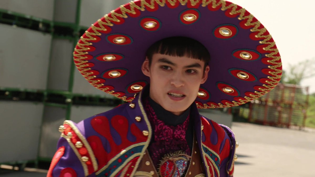 Alvez1982's tweet image. Cara,esse Júlio do Cocoricó é muito estranho!!
Briga "feia"com o Sonoza pelo título de mais estranho!!!
#kamenrider #revice