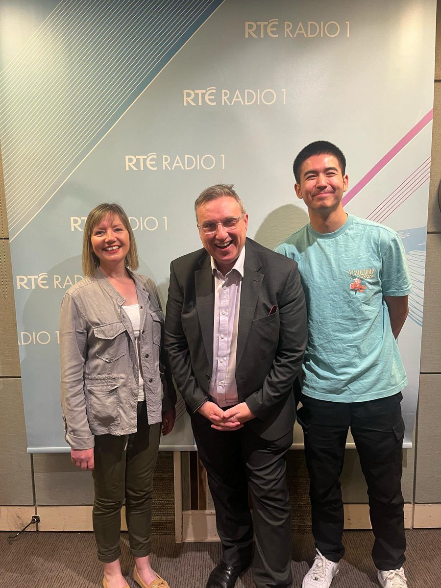 Music Generation Ireland (@mus_gen) on Twitter photo Huge thank you to Shay Byrne and the team at <a href="/OliverCallanRTE/">Oliver Callan</a> <a href="/RTERadio1/">RTÉ Radio 1</a> for welcoming our National Director Rosaleen Molloy and past participant Jay Lee to the studio this morning 📻
🎙️PJ Mongan & <a href="/RachelwalshM/">rachelwalsh_music</a> took part in the interview too
Listen back:
rte.ie/radio/radio1/o… Huge thank you to Shay Byrne and the team at <a href="/OliverCallanRTE/">Oliver Callan</a> <a href="/RTERadio1/">RTÉ Radio 1</a> for welcoming our National Director Rosaleen Molloy and past participant Jay Lee to the studio this morning 📻
🎙️PJ Mongan & <a href="/RachelwalshM/">rachelwalsh_music</a> took part in the interview too
Listen back:
rte.ie/radio/radio1/o…