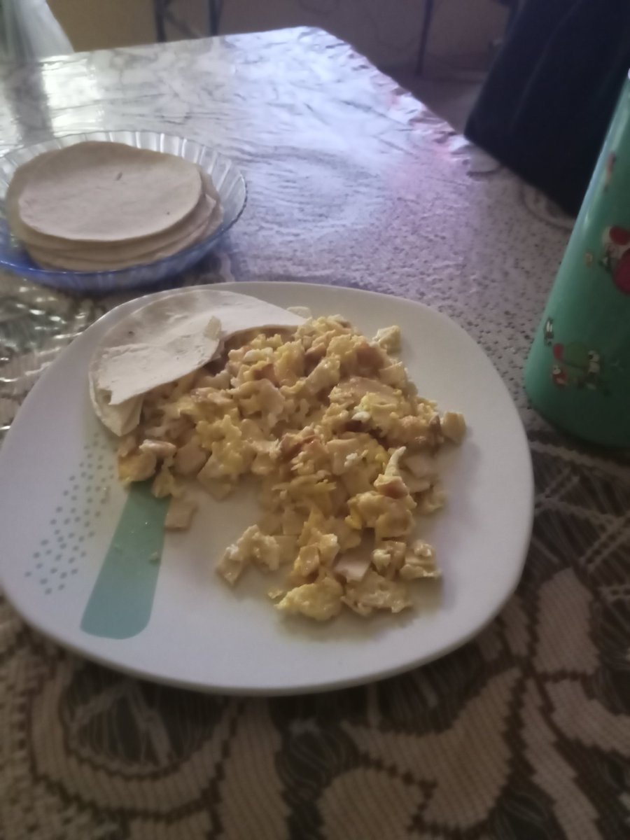Ando comiendo