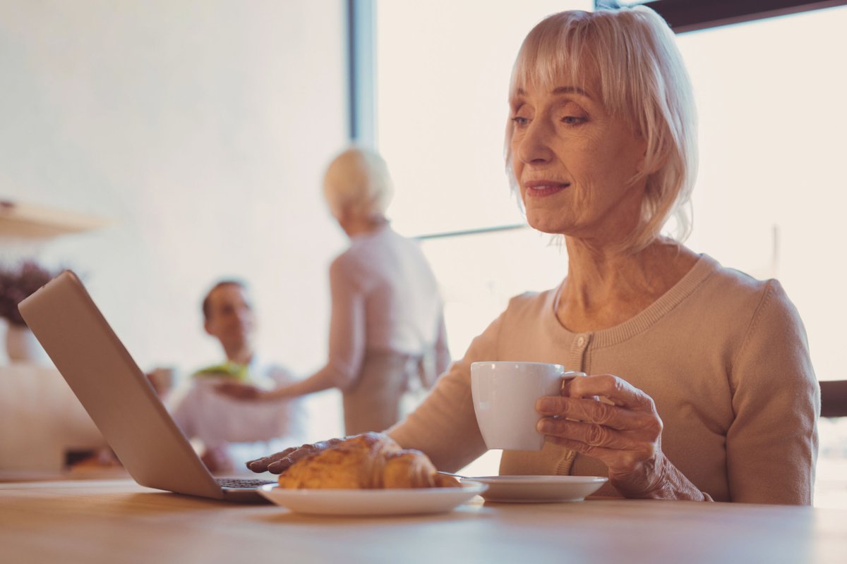 OUFreeLearning's tweet photo. This collection of free resources will help you take your #MidlifeMOT learning further, building on the areas of #wealth, #wellbeing and #work to help you create a happy and secure future π°β€οΈππ
Check it out today π
https://t.co/mEwShh1cfV https://t.co/VWM6dJthcF