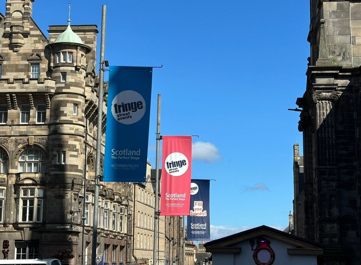 Theatre Weekly tweet media