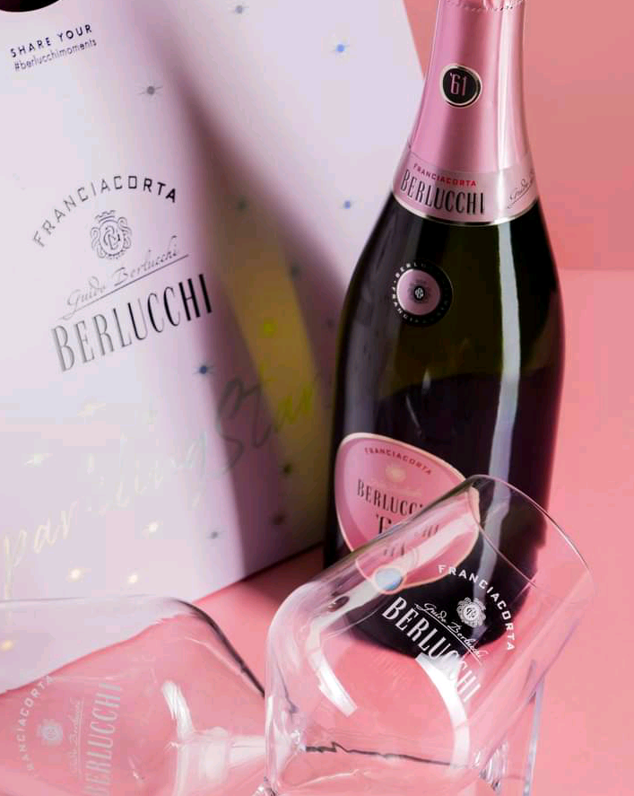 A un click en Divinus.co