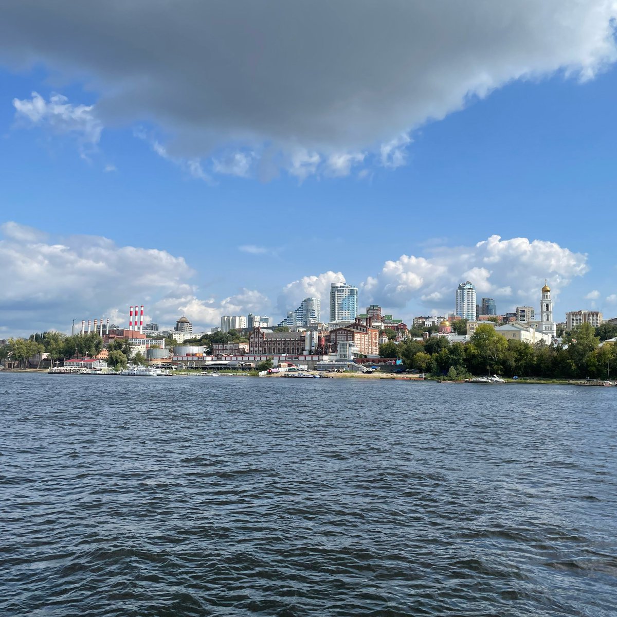 acheache's tweet image. Как дела, #Самара и #Тольятти? =)