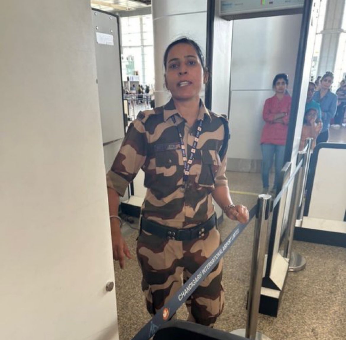 kantiya_ashok's tweet image. "Kangana Ranaut's recent comments on farmers' protests have sparked outrage! Let's stand in solidarity with our farmers &amp;amp; their rightful demands. We must respect their struggles &amp;amp; work towards a solution that benefits all. #StandWithFarmers #SupportFarmersProtest"
#KangnaRanaut