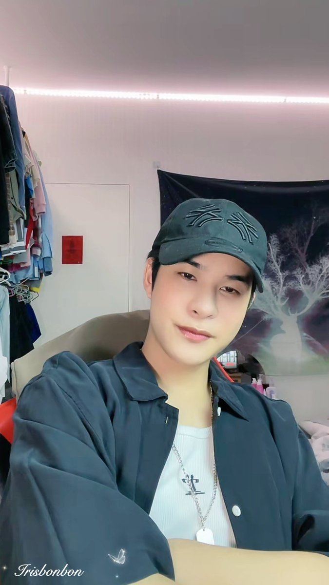 Iris_bonbon's tweet photo. Still handsome 💞 😎 @Art0739
#ArtPakpoom https://t.co/whiaU45U0M