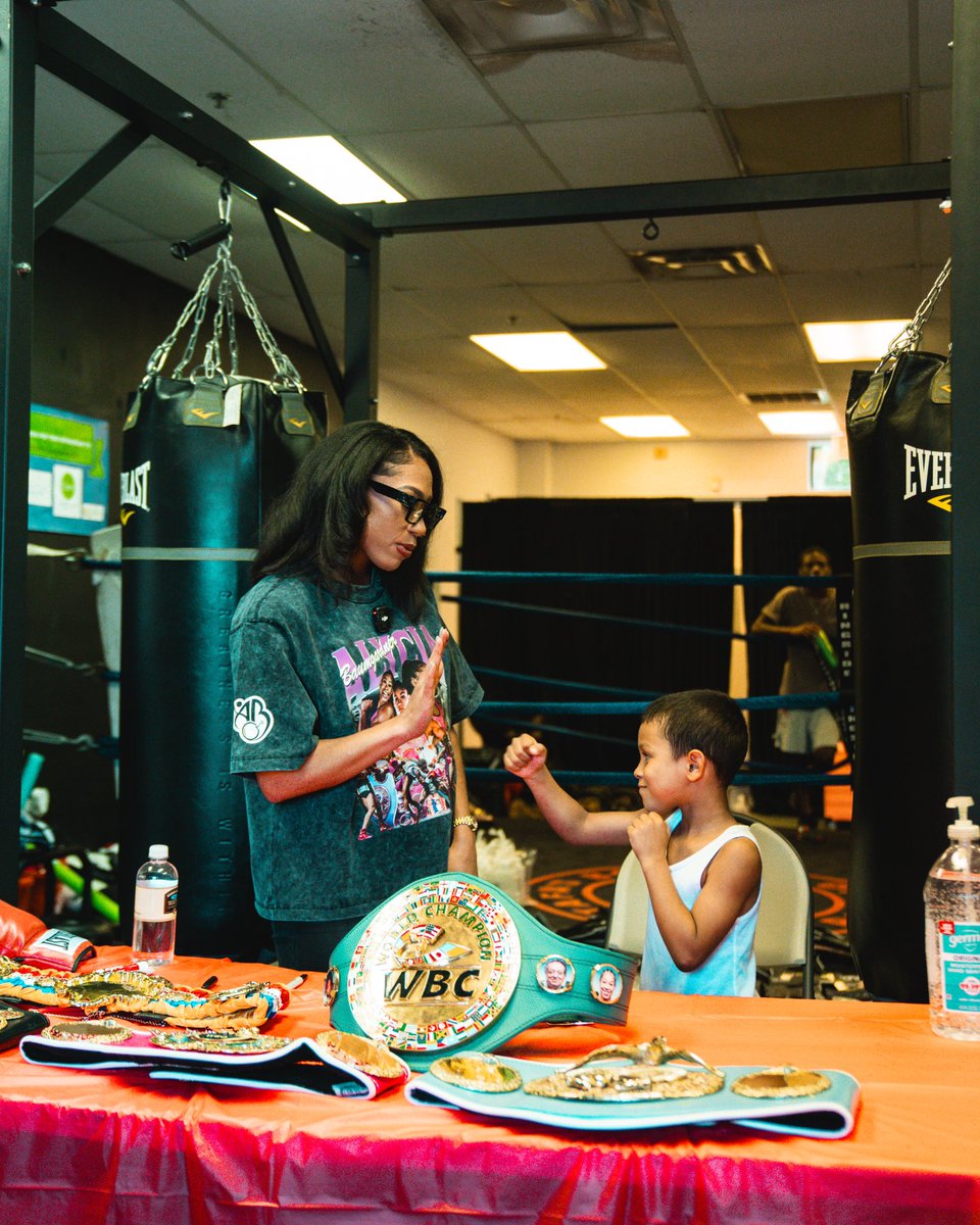 Alycia Baumgardner tweet media