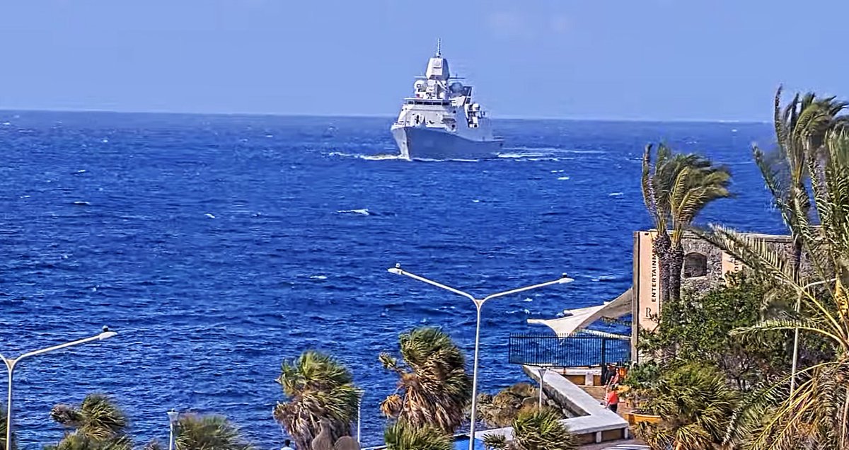 WarshipCam's tweet photo. Royal Netherlands Navy De Zeven Provincien-class frigate HNLMS Tromp (F803) coming into Willemstad, Curaçao - August 26, 2024 #hnlmstromp #f803

SRC: webcam https://t.co/BQHxZ3Usoz