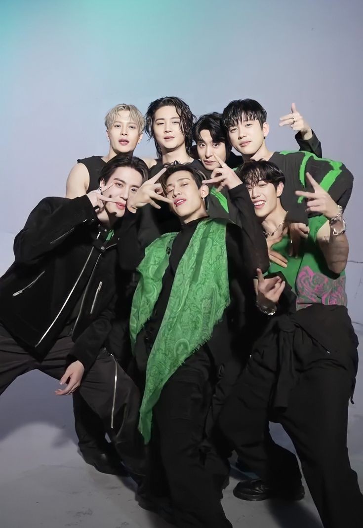 _cassiedokyeom's tweet photo. ☆ Hi I'm Cassie and I love making friends! =͟͟͞͞➳❥ 

➸ #Ahgase, #Carat and #Aroha 
➸ #YOUNGJAE, #DK, #JUN and #MOONBIN bias. 
➸ not new to #stantwt / #kpoptwt
➸ preferably #CARAT, #AHGASE and #AROHA moots

Like and repost is highly appreciated, tysm! ✧˖°. https://t.co/rwo9Vje4XZ