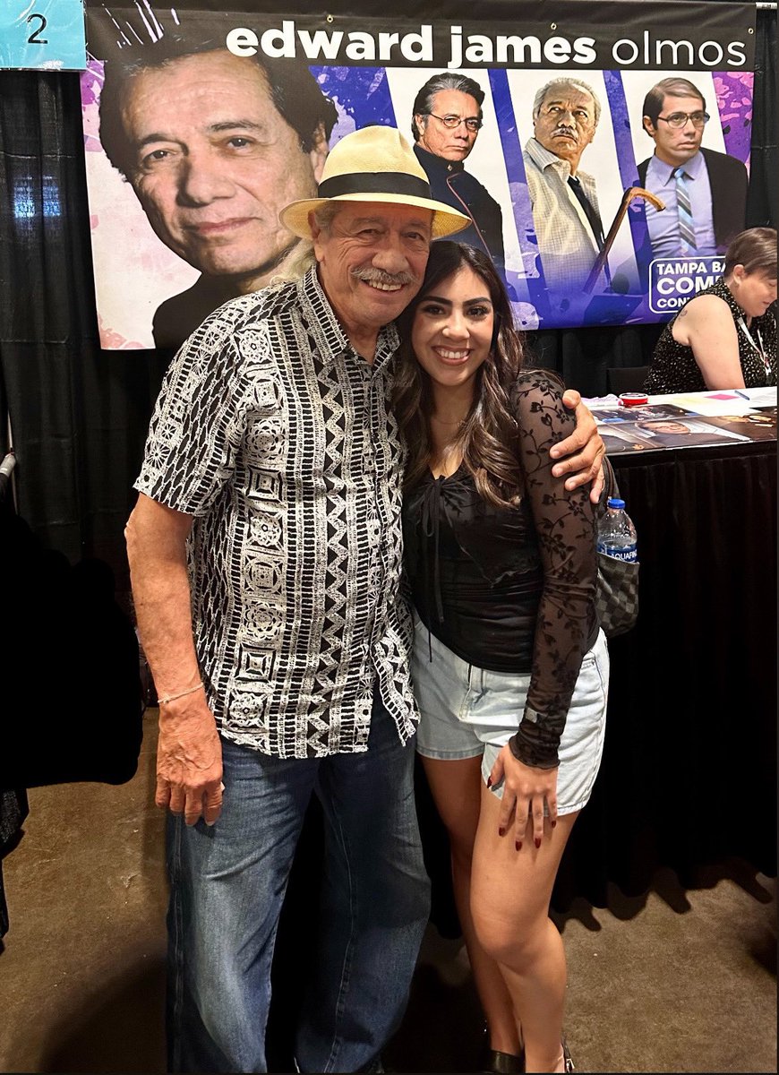 queenmarymcd's tweet image. Look how adorable this man is!! EJO is just the best human ever with the most sweetest heart EVER and when he tells a story, you know you won’t forget it✨💗
#EdwardJamesOlmos #TBCC