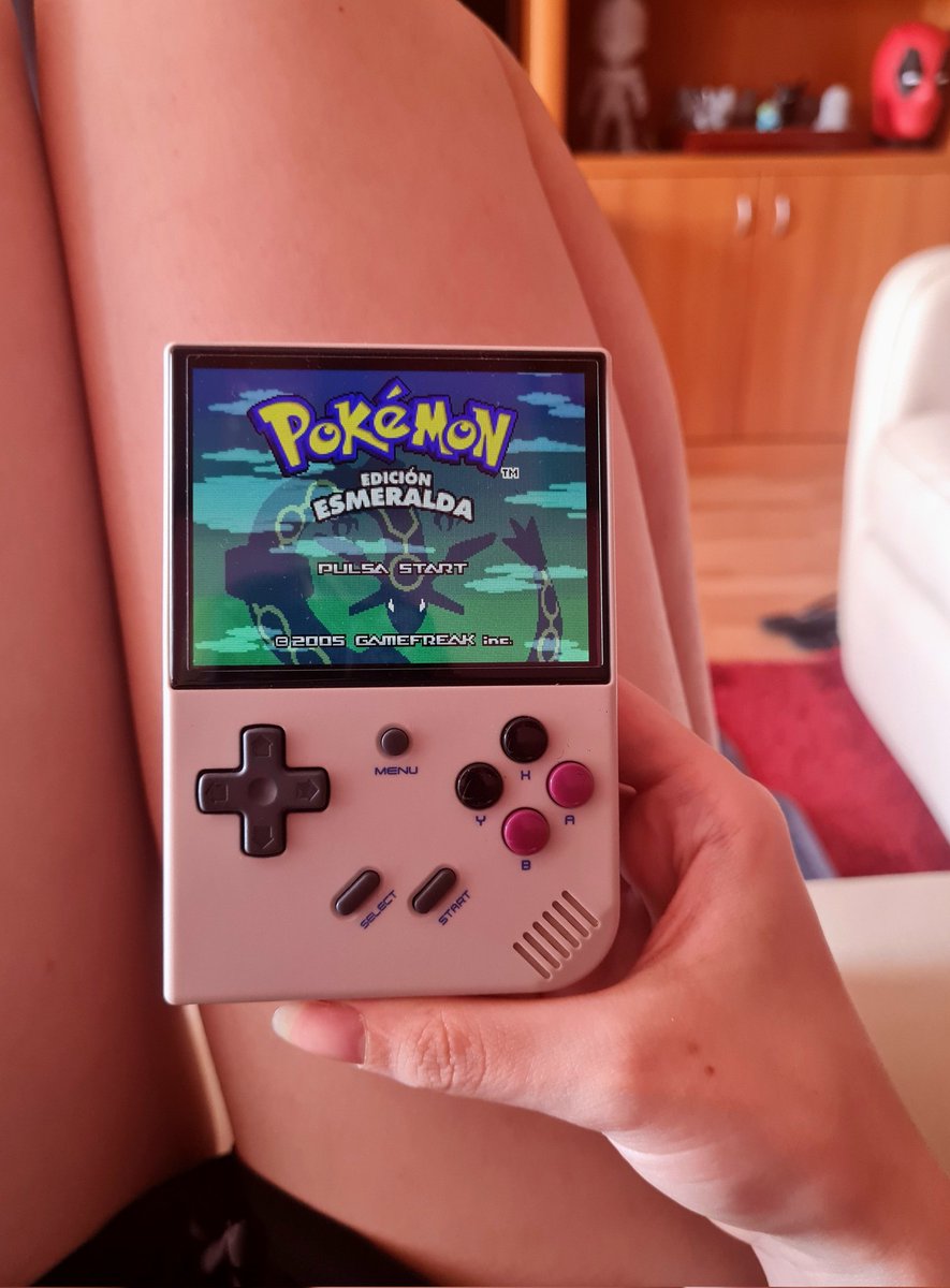 Ahora es mía jijiji 😼