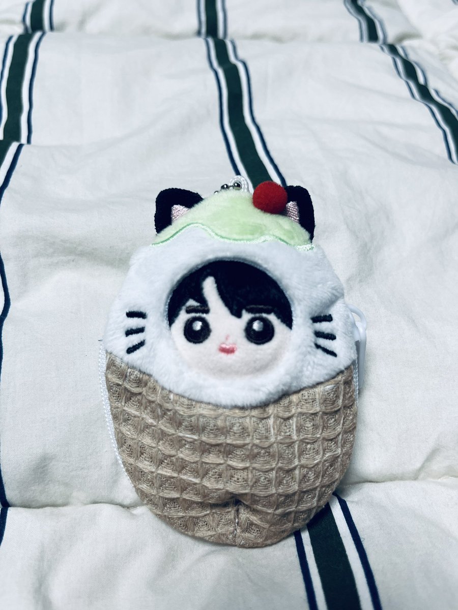 smile_dyoks's tweet photo. 하~ 진짜 쪼그맣고 귀엽네🍀
우리 잘 지내보자😘
#말랑말랑말랑뚜 https://t.co/9FGYyX05XU