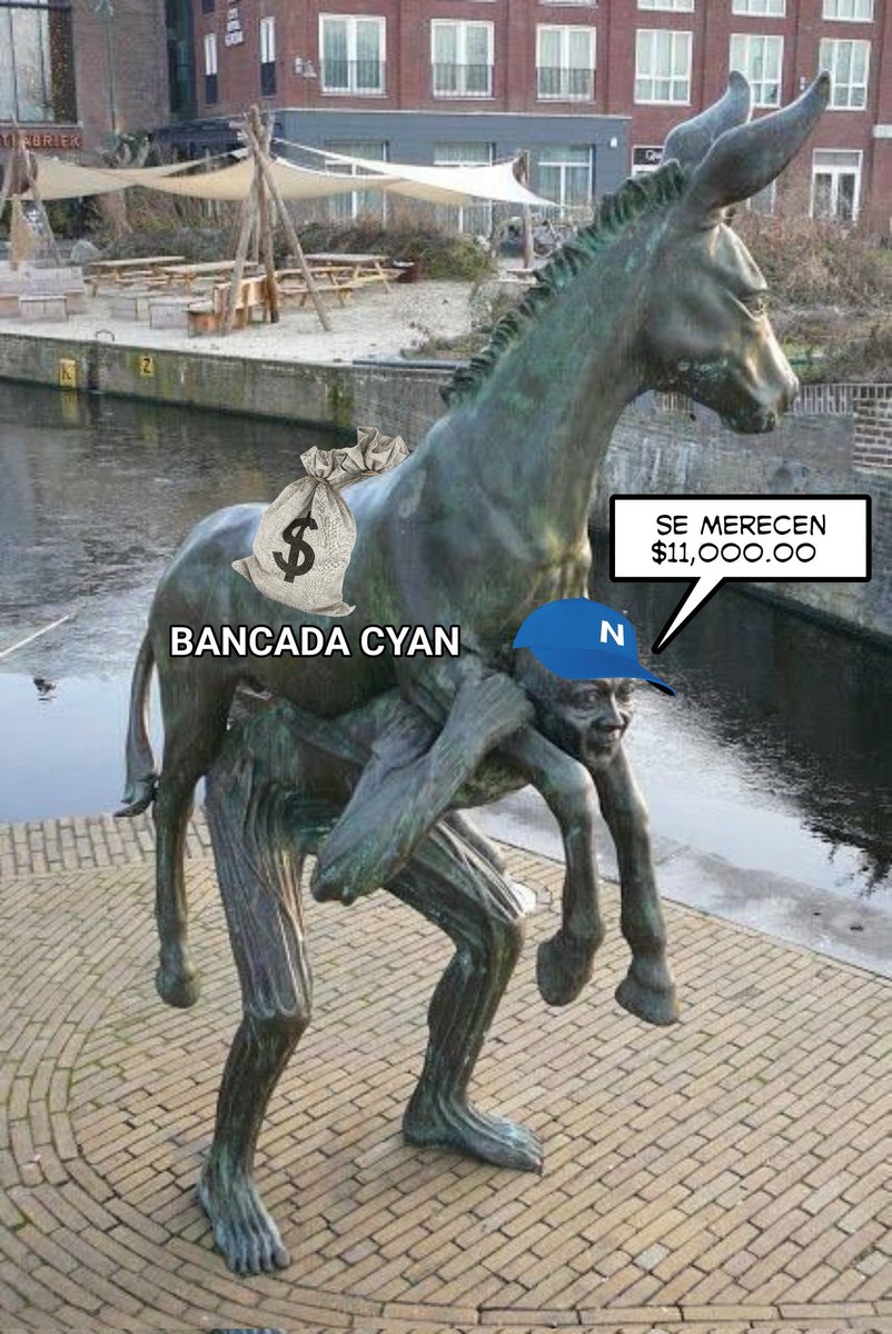 SvFactory's tweet photo. Cualquier parecido es pura coincidencia. 

#Golondrejos #Topados https://t.co/lfksYo6fBc