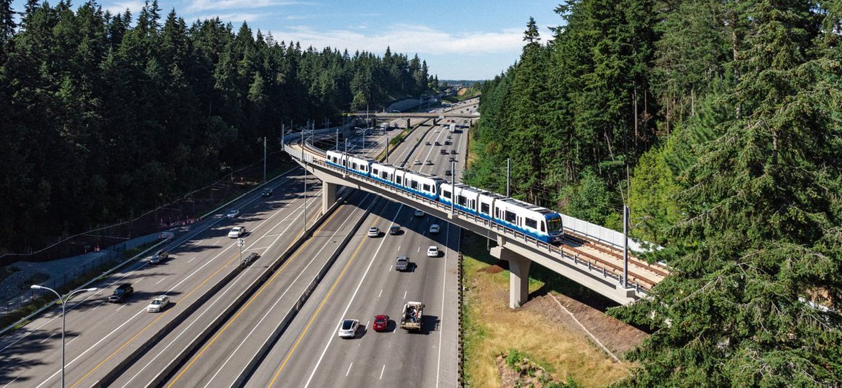 STVstories's tweet photo. We’re excited to join @SoundTransit this week as we celebrate the opening of the Lynnwood Link Extension, an 8.5-mile light rail route stretching from Northgate into Snohomish County. #SoundTransit #SnoCoLink #1Line 🚈 https://t.co/u0eshI2xcS