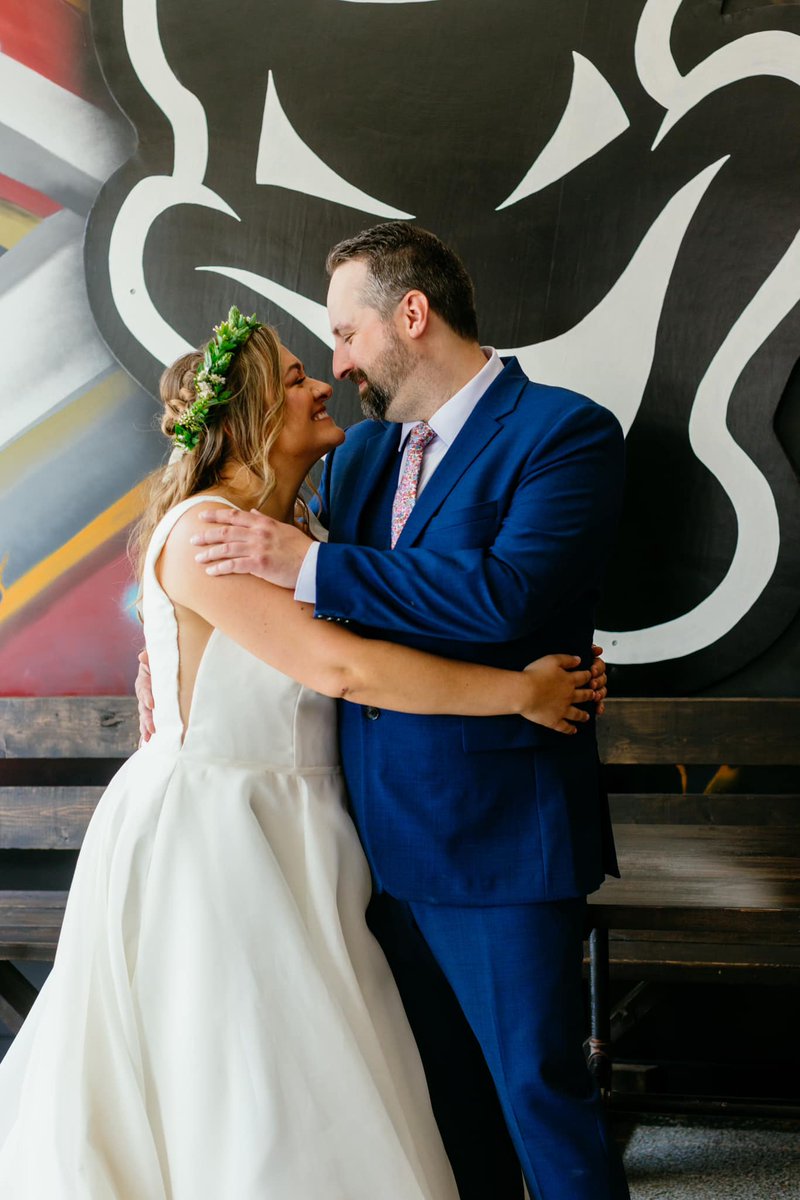 c͟h͟r͟i͟s͟t͟e͟l͟l͟a͟r͟  tweet media