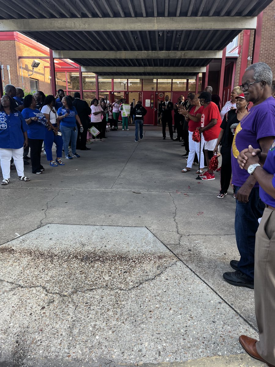 Shirley Smith tweet media