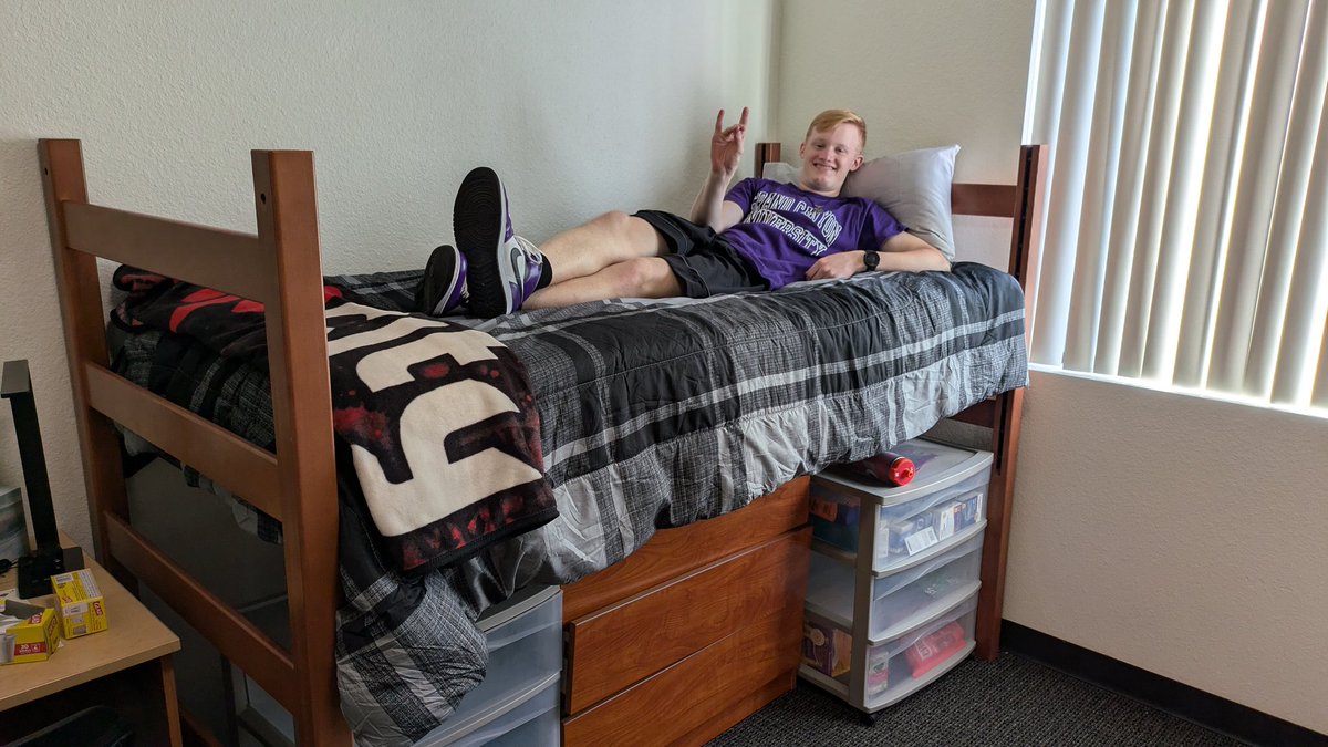 Big day today as we drop off our first kid at college!  <a href="/GCU_Lopes/">GCU Lopes</a> <a href="/GCUHavocs/">GCU Havocs</a> here we come!  Go get em Jake!  #lopesup