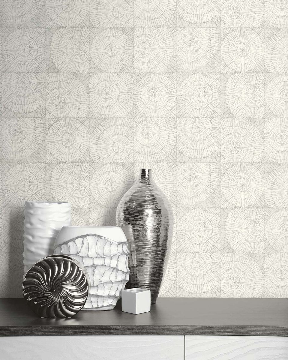 WallpaperStore's tweet image. New collection from Paper &amp;amp; Ink from Wallquest. Shades of White. Modern Organic wallpapers in neutral colors with texture, movement and botanicals. Samples available through our showroom. Lelandswallpaper.com 

#lelandswallpaper #madeinusa #neutraldecor #beige #contemporary