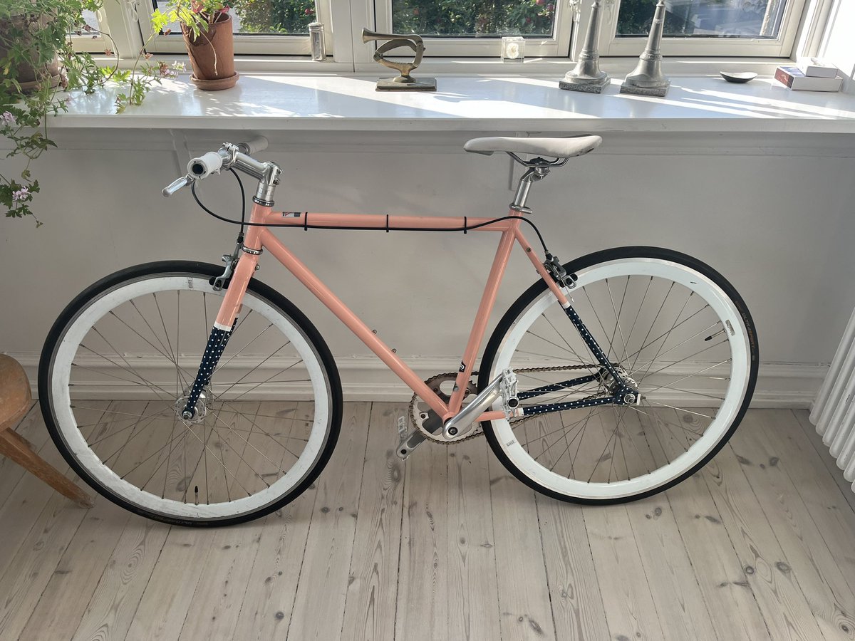 Det er mandag og det kan jo være lidt svært. Så I får lige noget pænt at se på 💕