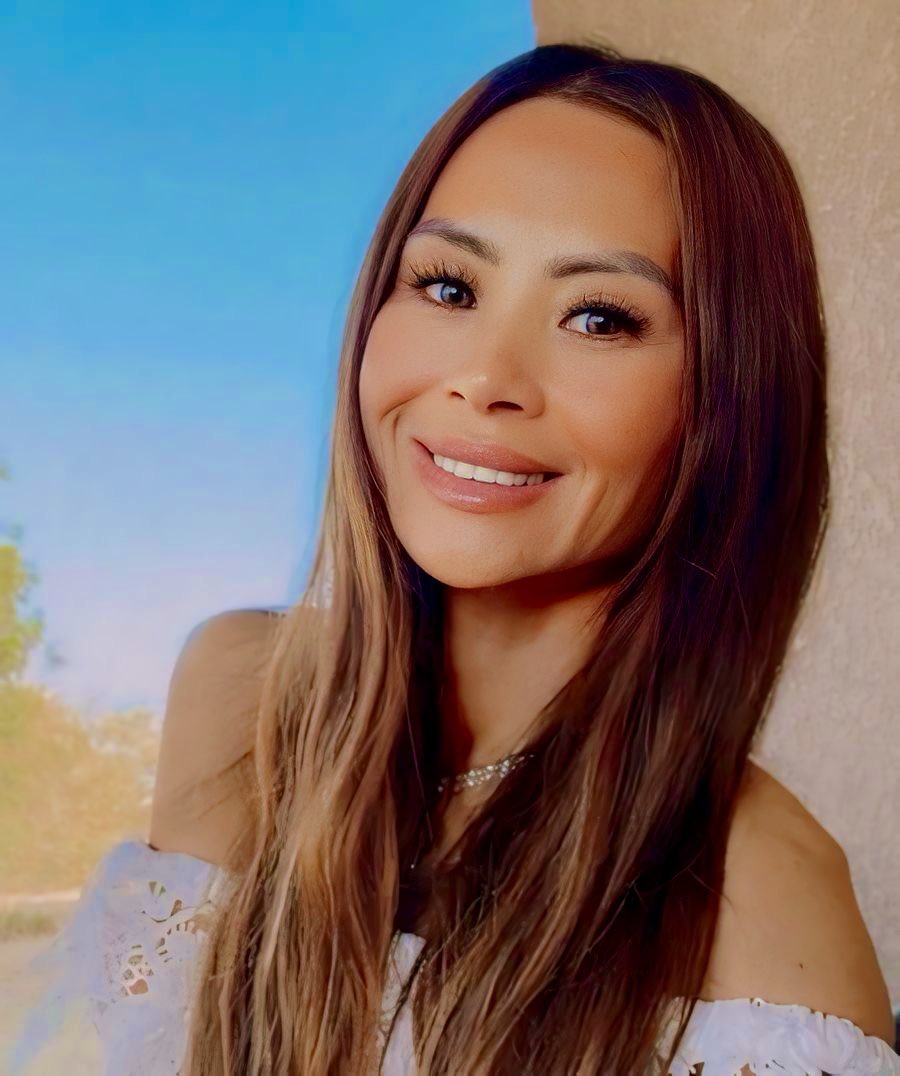 iamlegacy23's tweet photo. Just how controlling was #TylerMcCain with his missing wife #NikkiSaeleeMcCain? Extremely. He even prevented her from attending a crucial interview back in October. The signs were there… 🕵️‍♀️ #TrueCrime #JusticeForNikki #FindNikki #BringNikkiHome https://t.co/wP1KnQ5dtK