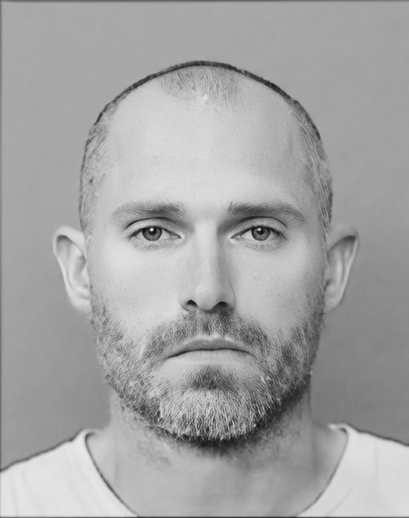 iamlegacy23's tweet photo. Just how controlling was #TylerMcCain with his missing wife #NikkiSaeleeMcCain? Extremely. He even prevented her from attending a crucial interview back in October. The signs were there… 🕵️‍♀️ #TrueCrime #JusticeForNikki #FindNikki #BringNikkiHome https://t.co/wP1KnQ5dtK