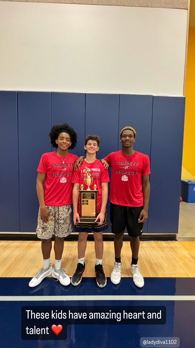 Zidane Auzarang (@zidaneauzarang) on Twitter photo Champions! A little friendly 3x3 competition for <a href="/CHC_paloalto/">CHC Palo Alto</a> raising critical finds for the Michael Harris Fund. A great time for a great cause with my <a href="/teamesface/">Team Esface</a> teammates <a href="/WVonblanco/">Wyatt Von Blanco 🇵🇭🇺🇸</a> and Jeremiah. #uncommitted #basketballclassof2025 #classof2025 #Recruiting Champions! A little friendly 3x3 competition for <a href="/CHC_paloalto/">CHC Palo Alto</a> raising critical finds for the Michael Harris Fund. A great time for a great cause with my <a href="/teamesface/">Team Esface</a> teammates <a href="/WVonblanco/">Wyatt Von Blanco 🇵🇭🇺🇸</a> and Jeremiah. #uncommitted #basketballclassof2025 #classof2025 #Recruiting