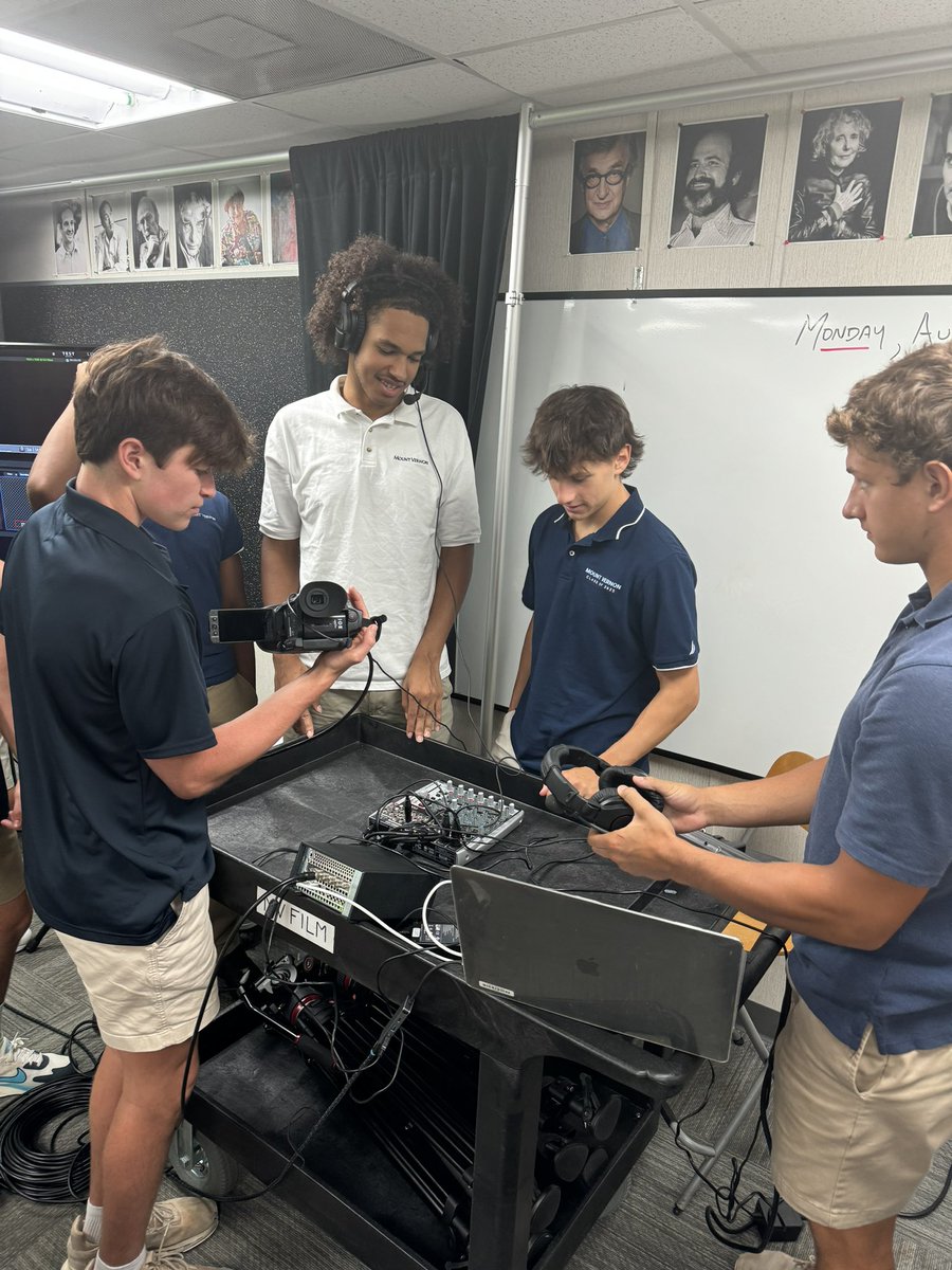 CLee_ATL's tweet photo. Proud of the broadcast class this MOD! Today we hooked everything up and showed them the way!

Production, camera, audio, graphics and more!

We learn by doing! 

@TheMVSchool @MV_Athletics 

#LearnByDoing #HaveFun #LeadFromWhereYouAre #StartWithQuestions https://t.co/CudrKIjxr3