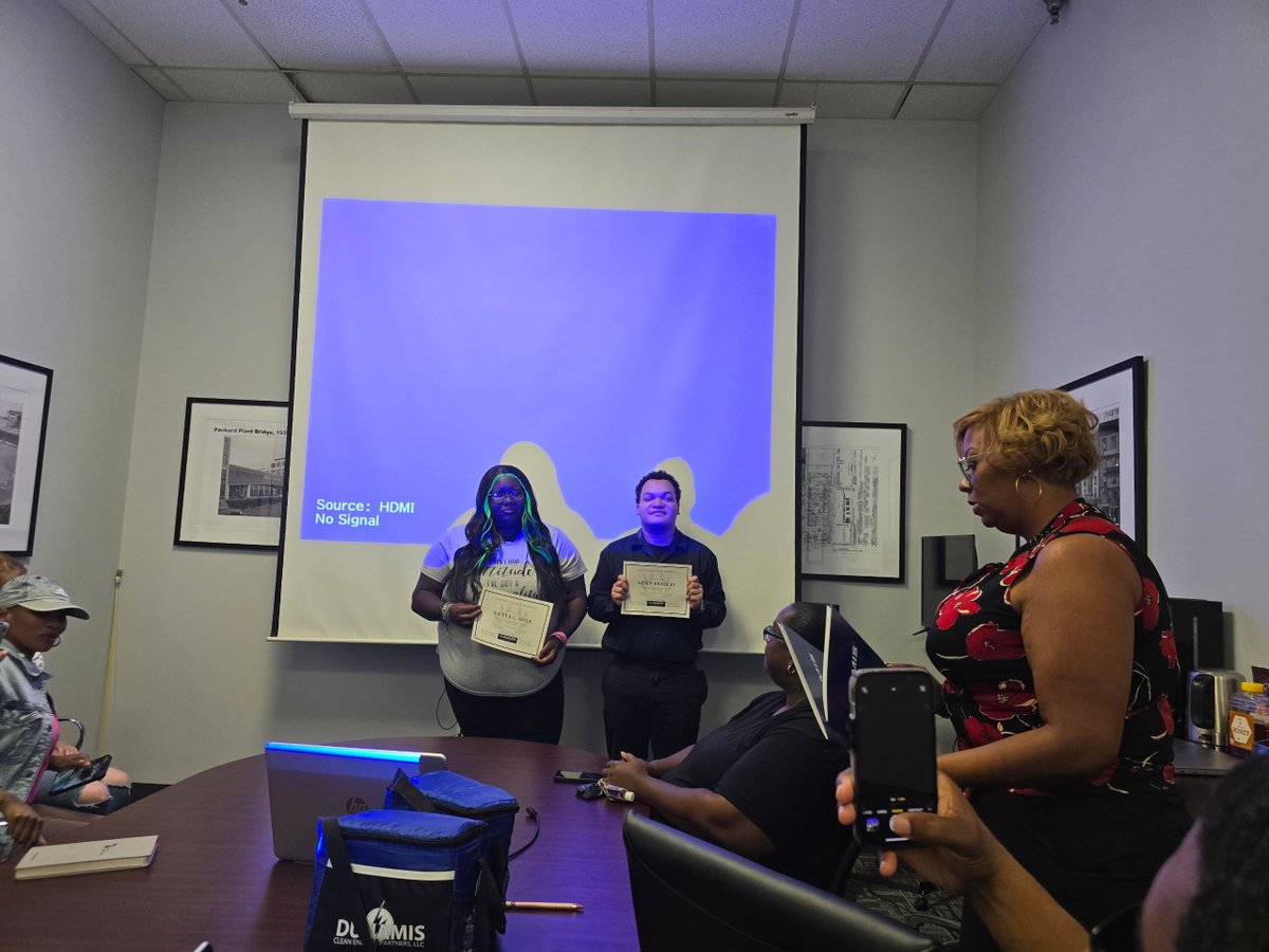 In collaboration with the Yunion's Workforce Development Program, we’re excited to announce the successful completion of the 2024 Summer Internship Program at Dunamis Charge! #theYunion #ProgramCompletion #SuccessStories #CareerReady #NextSteps