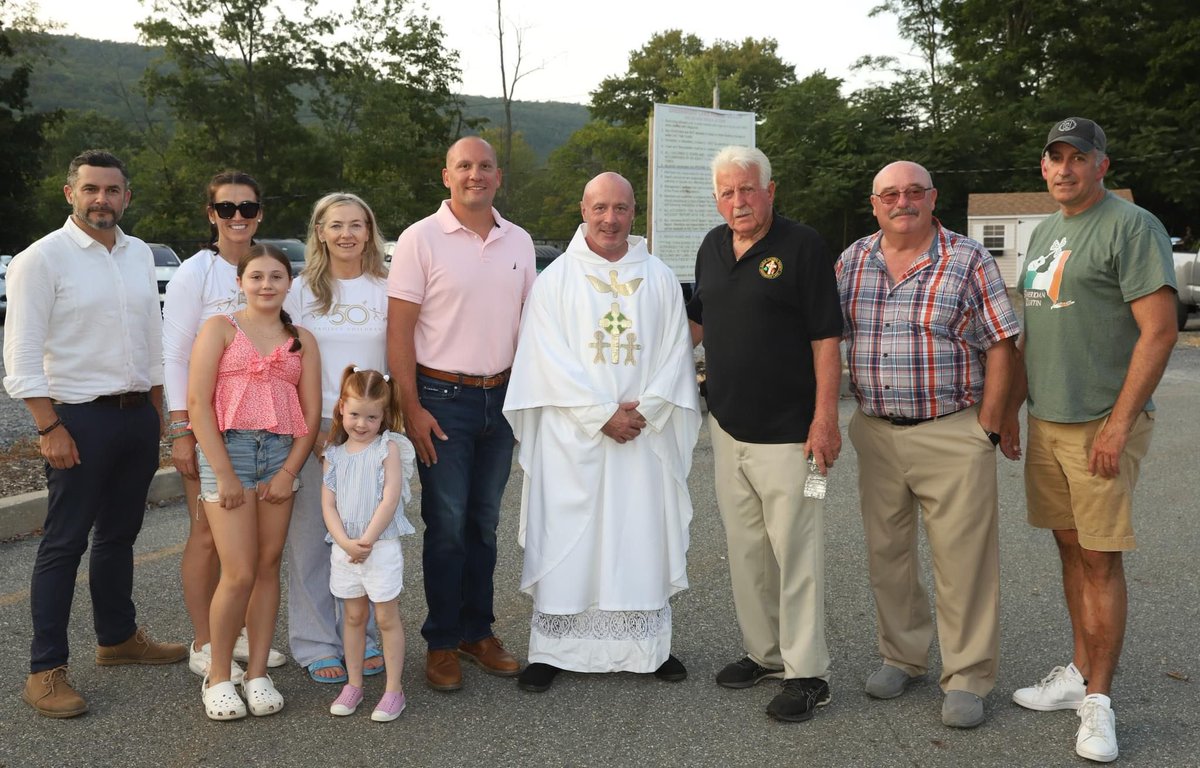 IrelandinNY's tweet photo. On Saturday, we visited the Irish American community in Greenwood Lake to celebrate the 50th anniversary of the Greenwood Lake Gaelic Cultural Society. ☘️🇮🇪
The event featured a Gaelic Mass and highlighted the society’s ongoing dedication to promoting Irish heritage and culture. https://t.co/9w0xU0fG0Z