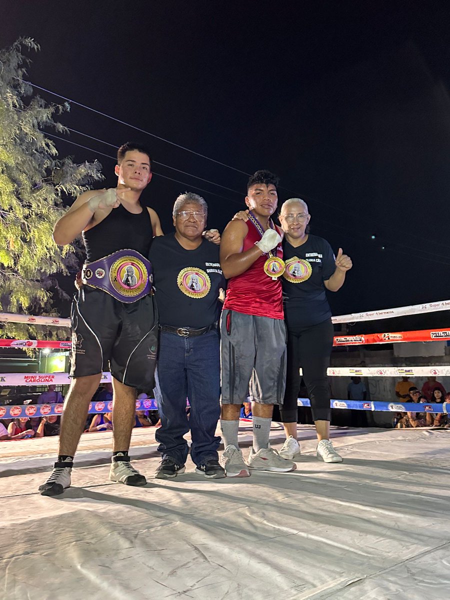 UTnortecoahuila's tweet photo. Felicitamos a nuestro alumno Esteban Gerardo Pérez García quien se coronó Campeón del 2do. Torneo Regional de Box “Gloria Shibuyita Díaz”, tras dedicar largas horas de trabajo en una ardua preparación física y mental junto a su mentor Juan Javier “Shibuya” Tavarez Díaz. 🥊🥊 🥇 https://t.co/fBRZQ0u4tR