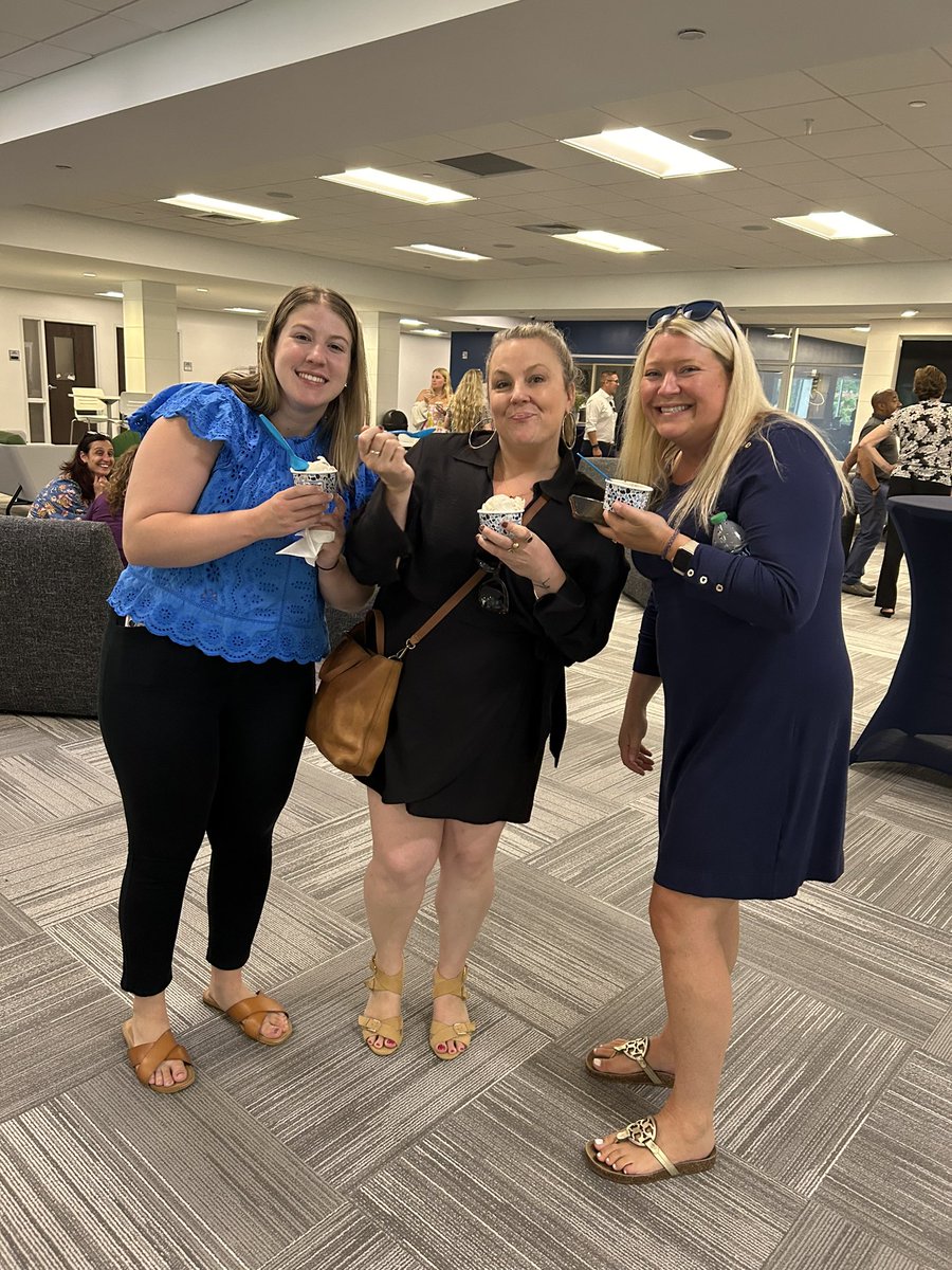 stephen steinberg tweet media