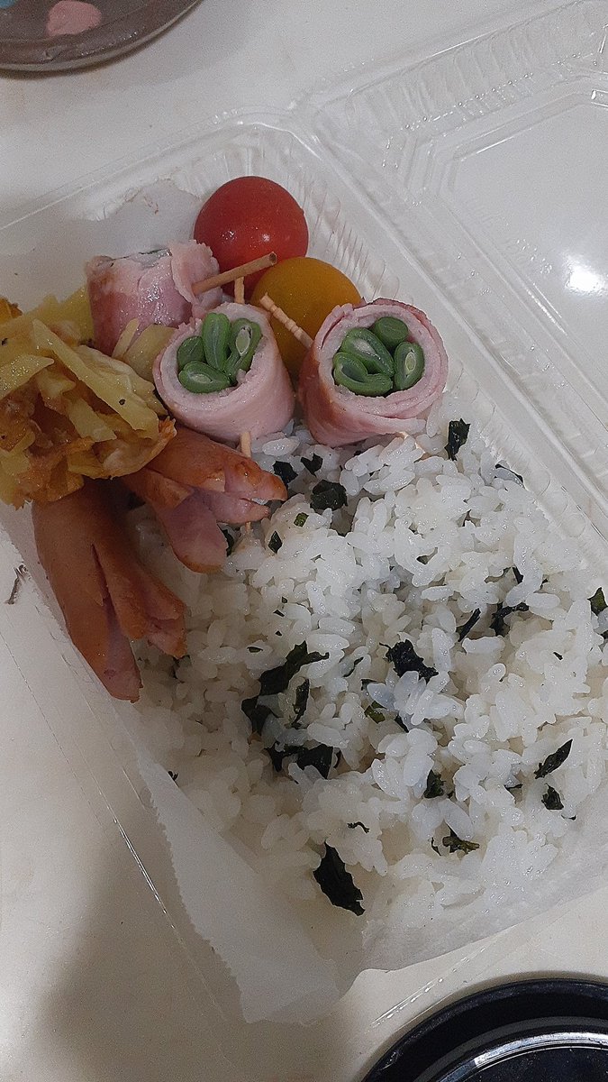SHOGA_B's tweet photo. 夏休み最後弁当 https://t.co/OAGaI0H1GY