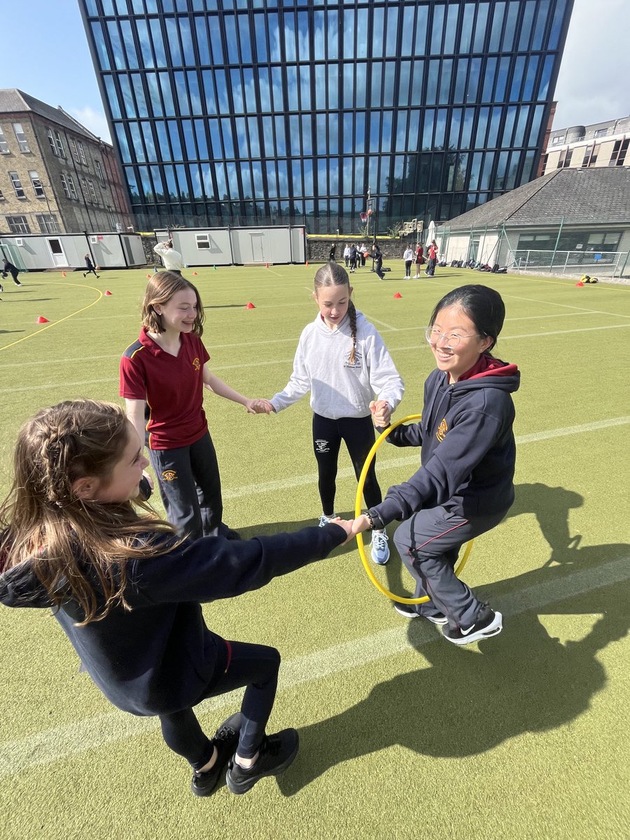 The First Year classes are enjoying their Sports Induction programme this week and making lots of new friends through fun games and team building activities. 😃😃😃