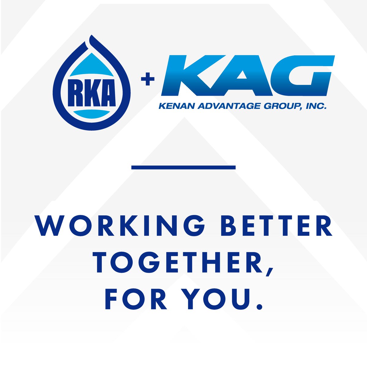 RKAEnergy's tweet photo. @RKA and @KenanAdvantage are now working forward together! #forwardtogether #rkapetroleum #RKA #KAG #petroleum #fuel https://t.co/rEgdgezpWT