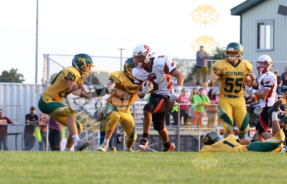 Dylan Mathison (2026) (@dylanthegreat24) on Twitter photo Week 1 @ Mel-min
10 rushing attempts 85 rushing yards 30 receiving yards 2 tds.
<a href="/travisWSN/">Travis Wilson</a> Week 1 @ Mel-min
10 rushing attempts 85 rushing yards 30 receiving yards 2 tds.
<a href="/travisWSN/">Travis Wilson</a>