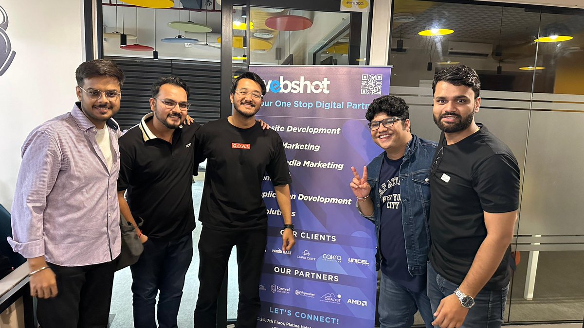 coderRajput's tweet photo. Hosted a great design event at @Webshot_in office, noida

The session got more attraction when attendees shared the insights of the industry and their work experience.

Thanks for bringing such great event @aanandmadhav @calypsudesign 

@nikk_nv https://t.co/NoruLGgqGc