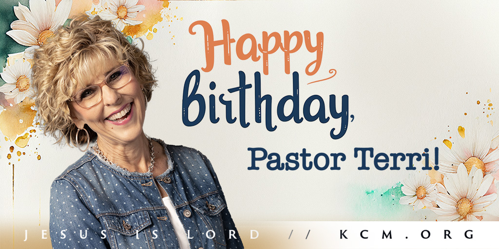 CopelandNetwork's tweet photo. Today we celebrate someone near and dear to our hearts—Pastor @terripearsons. Year after year, you grow in love, wisdom and faith and we thank you for generously sharing these beautiful gifts w/us. May today and the coming year be filled w/BLESSINGS! Happy Birthday! 🥳 https://t.co/5lw2iP0a9h