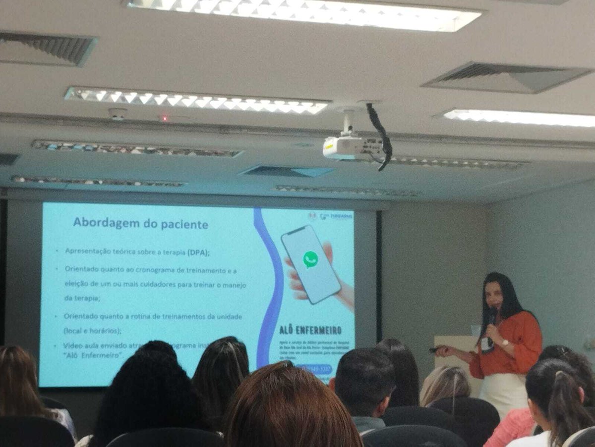 fehosp's tweet photo. A Funfarme realizou o II Simpósio de Qualidade em Diálise em São José do Rio Preto, reunindo profissionais para discutir melhorias na segurança e qualidade dos serviços de diálise. Contou com especialistas que destacaram a importância do conhecimento e engajamento da equipe. https://t.co/ymYkWyd45s