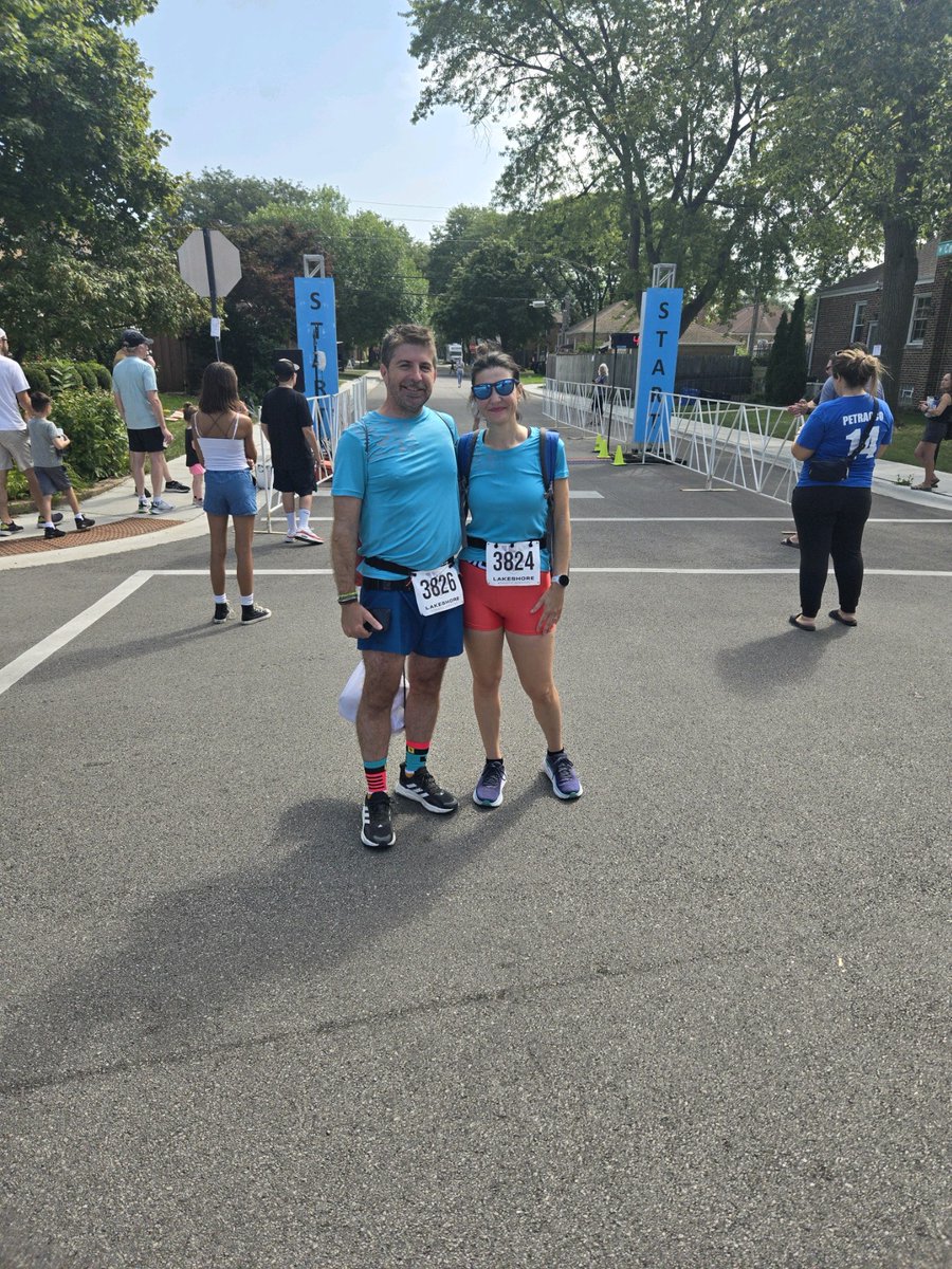 StMonicaAcademy's tweet photo. We had an engagement at the finish line today at our 5K. Congratulations to the happy couple from Seville, Spain! https://t.co/FFwkKOiIfy