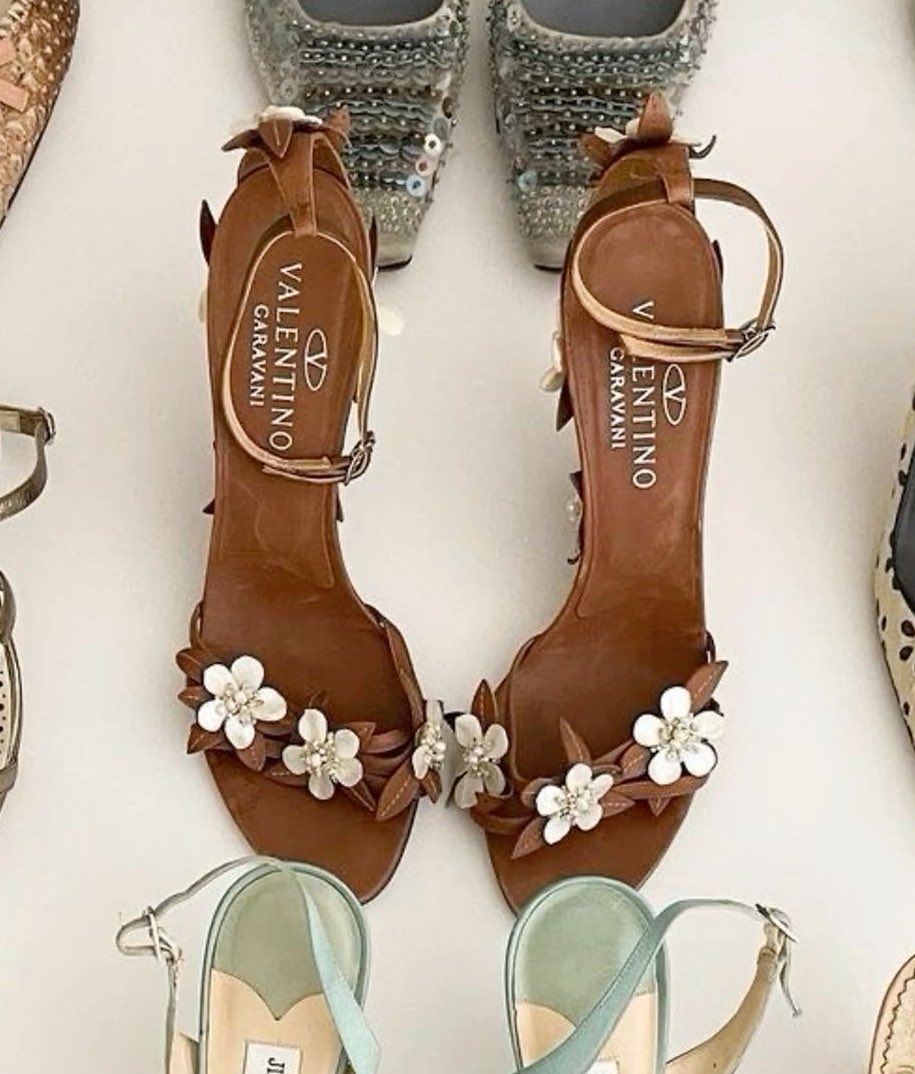 vintage valentino pearlescent flower seashell wedge heels