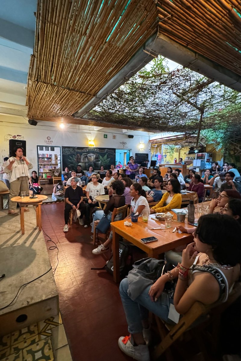 ClubesCienciaMx's tweet photo. Recuerdos científicos en #Oaxaca 🤞🌟
Te traemos nuestras imágenes favoritas de Sede Oaxaca 🫔🐛 ¡No Podemos esperar por el siguiente año! #CdeCMx
#Ciencia #STEM #nonprofit #STEMAmericas #ClubeandoAndo https://t.co/aYGtGsd25M