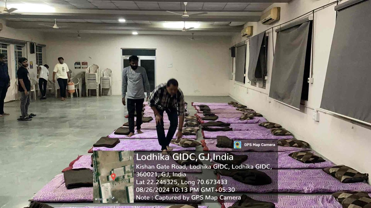 ParagVasoya8's tweet photo. @DDORAJKOT1સાહેબ ની સૂચના અને @LodhikaTdoસાહેબ ના માર્ગદર્શન હેઠળ હવામાન વિભાગ ની ચેતવણી હિસાબે GIDC મેટોડા માં તલાટીકમ મંત્રી અને સરપંચશ્રી દ્વવારા સેટલડ હોમ ની વ્યવસ્થા કરવામાં આવી @CMOGuj @CollectorRjt @PMOIndia https://t.co/6ltj4Cj86W